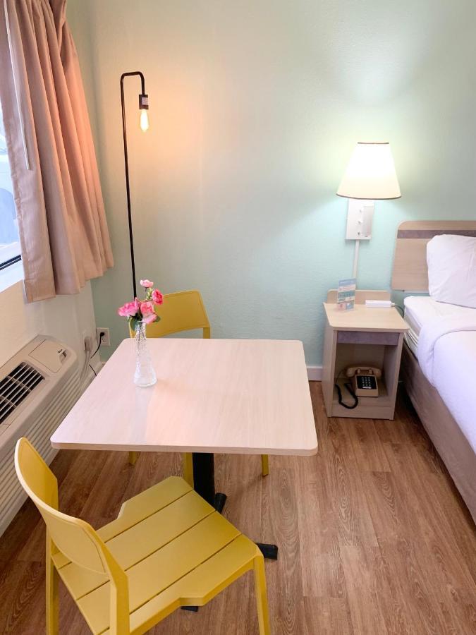 Lulu Silver City Extérieur photo